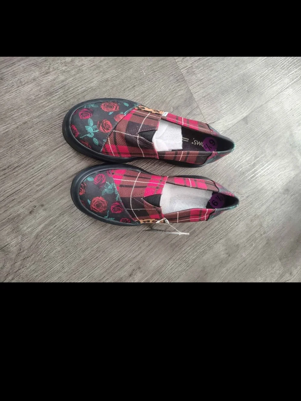 TOMS Women's Plaid Rose Leopard Platform shoes